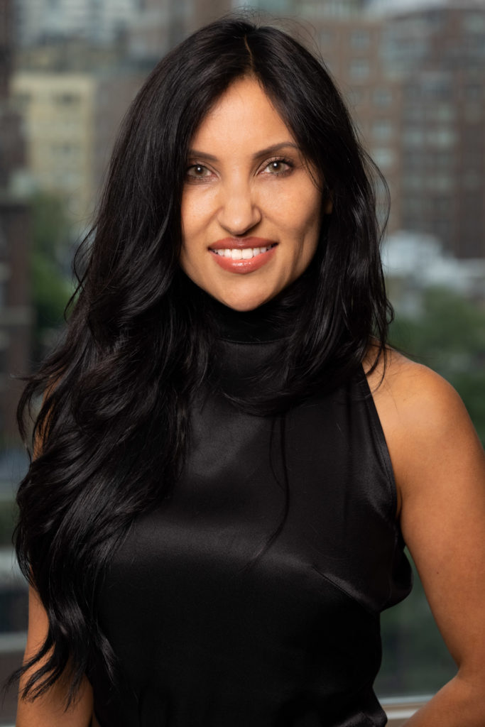 Lisa Vasquez headshot